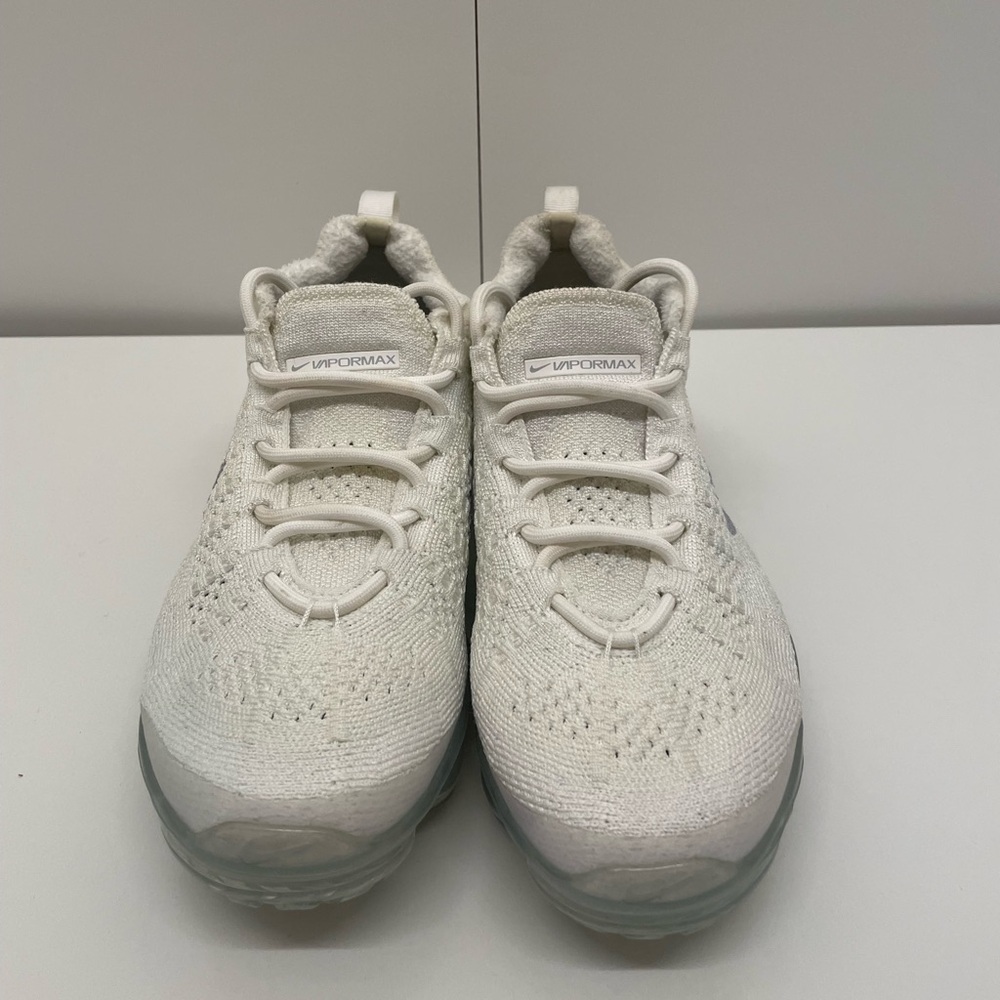 Nike Wmns Air VaporMax 2023 Flyknit 'Pure Platinum' Size 7.5 - Picture 10 of 12